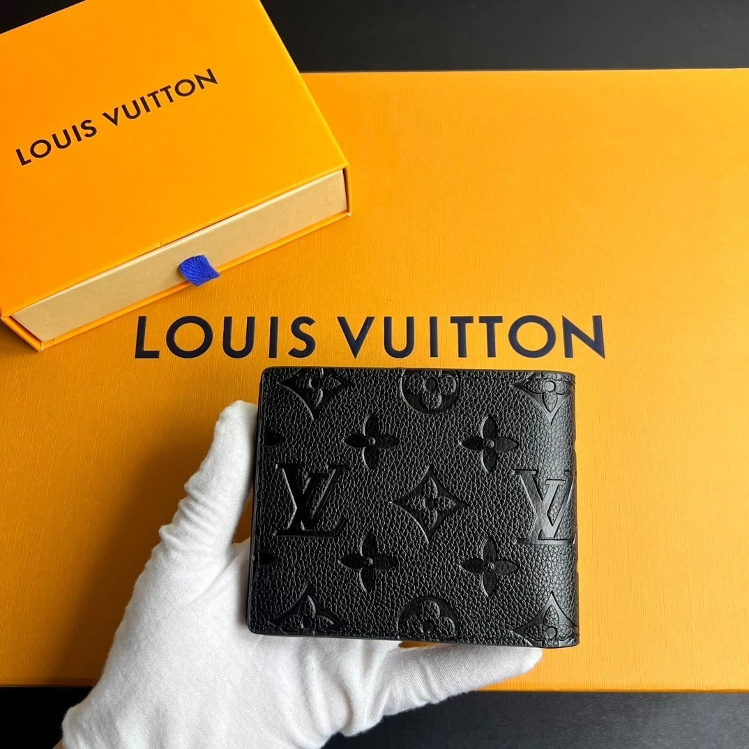 Louis Vuitton Men's Black Monogram Wallet – Macassar Style